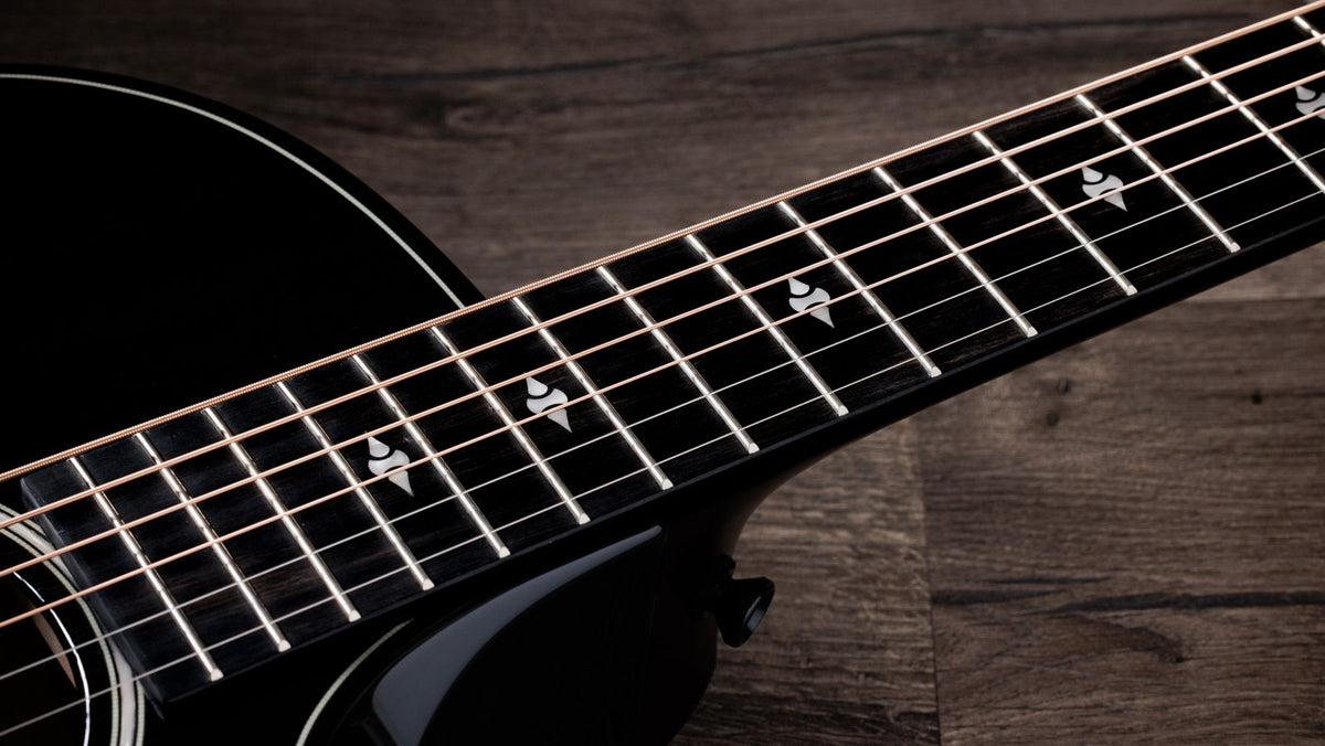 Builder's Edition 524ce Next Generation Naturale Grand Auditorium