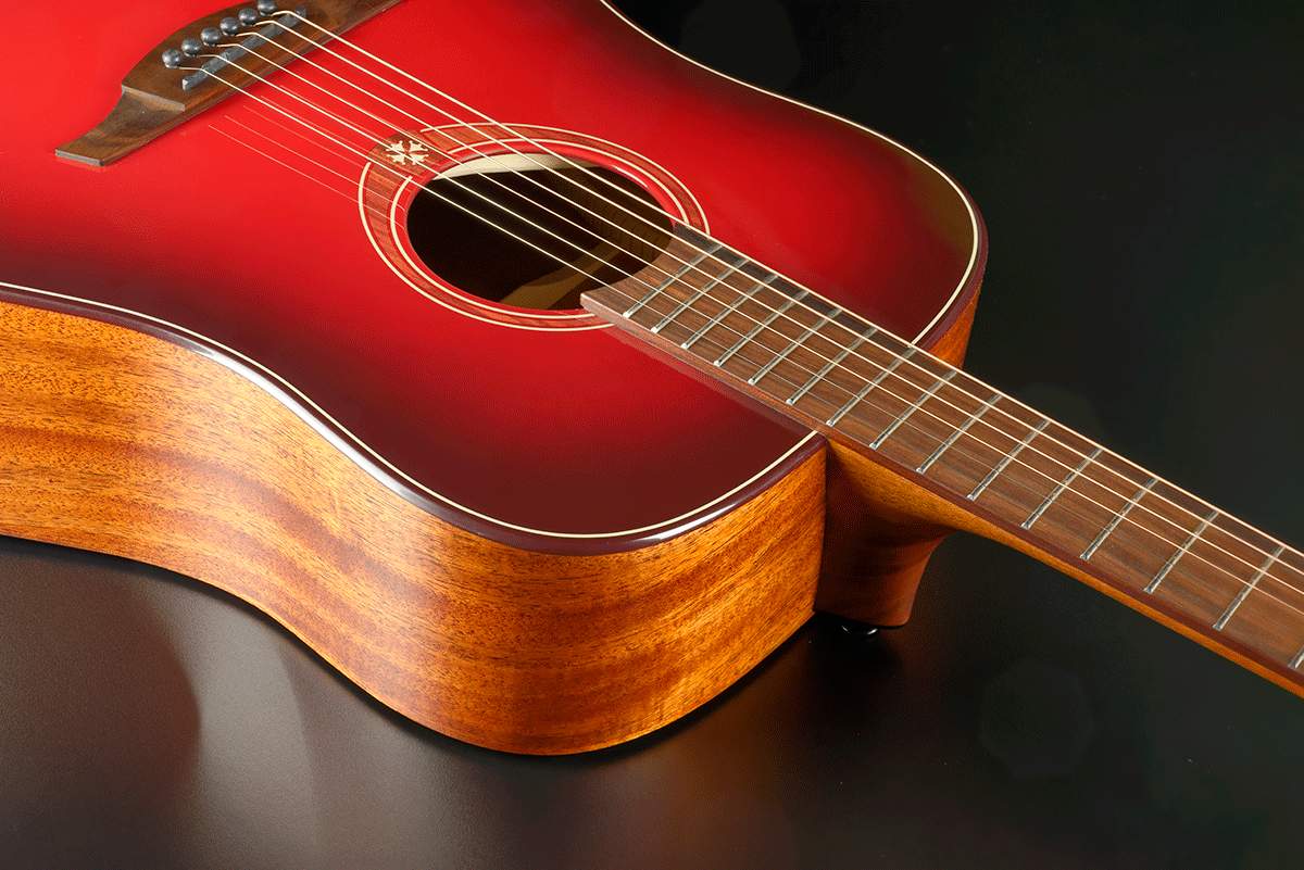 Tramontane Special T-Red-D Dreadnought Rosso Burst