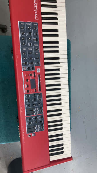 Nord Pianoforte 6 73 - Stock B