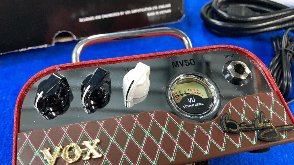 MV50 BRIAN MAY SIGNATURE - B Stock