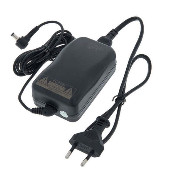 Casio AD-A12150LW Alimentatore