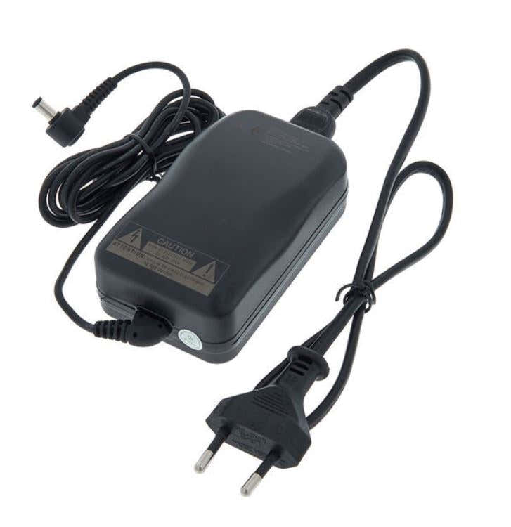 AD-A12150LW Alimentatore