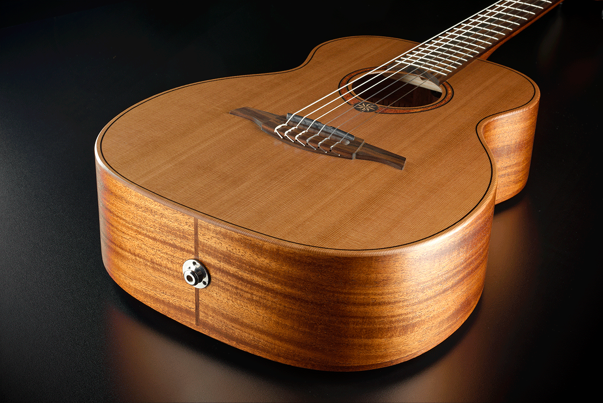 Escapade Nylon Cedro Rosso Elettroacustica