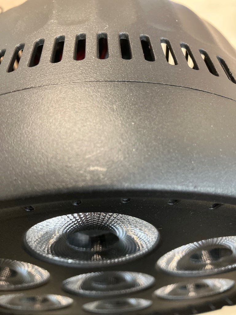 PAR WASH 7X 30W RGBWW 4-IN-1, 15° OPTIC - B Stock