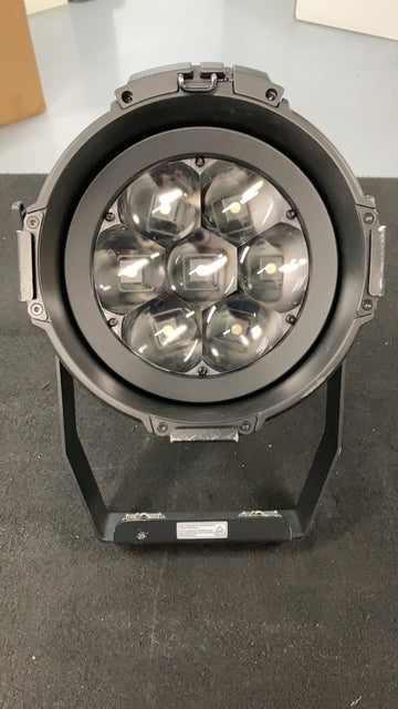PAR LED RGBW 7X40W ZOOM – Stock B
